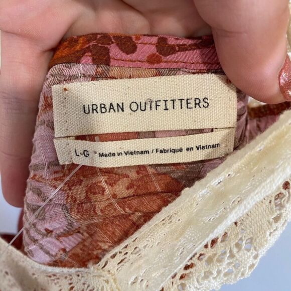 Urban Outfitters “Brunching” Lace Trim Brown Romper Women's Size Large - Picture 11 of 12